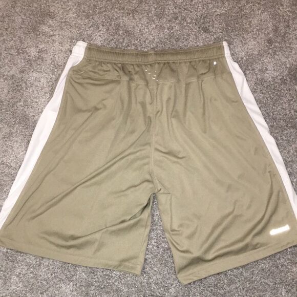 Mississippi State Bulldogs Adidas Climacool Reflective work out training shorts - Picture 4 of 5